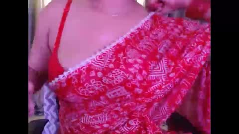 Snapshot of sexy_myra18 chatting on 04-30-26, 05:03 myra online show from 04-30-26, 05:03