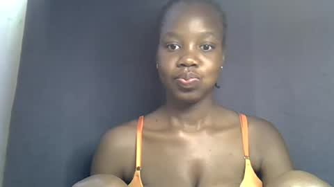 sexy_peach4 online show from 06-30-26, 09:43