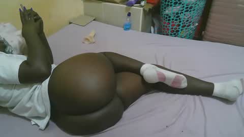 Snapshot of sexy_quincy1 chatting on 02-28-25, 01:47 Sexy Quincy online show from 02-28-25, 01:47