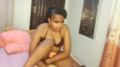 Snapshot of sexy_ros chatting on 10-19-25, 03:56 sexy_ros online show from 10-19-25, 03:56