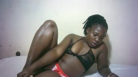 Snapshot of sexy_sandrah chatting on 01-18-26, 12:53 sexy_sandrah online show from 01-18-26, 12:53