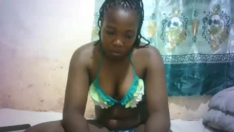 sexy_sandrah online show from 05-12-26, 06:32