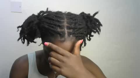 sexy_sea615394 online show from 10-15-25, 10:26