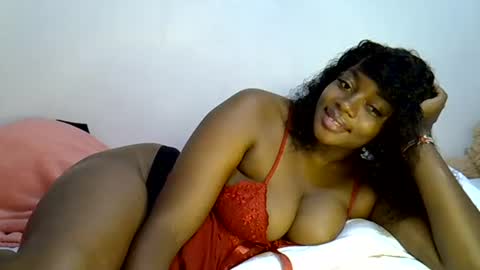 laura online show from 07-15-26, 01:00