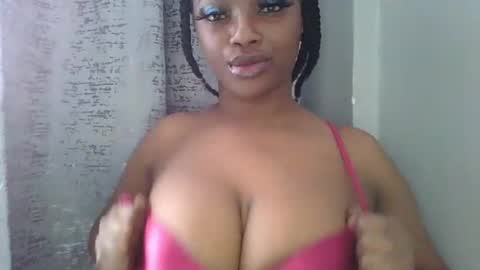 Snapshot of sexy_sweetcandy chatting on 12-30-24, 08:43 sexy sweetcandy online show from 12-30-24, 08:43