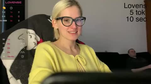 Sexy-Sweets online show from 10-21-25, 12:06