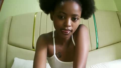 sexy zaraa online show from 06-02-26, 12:29