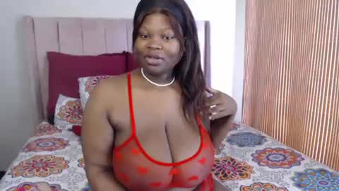 Snapshot of sexyangiexx chatting on 12-25-24, 08:18 Angie online show from 12-25-24, 08:18