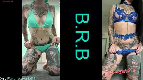 Snapshot of sexyariel15 chatting on 12-19-25, 03:52 SexyAriel15 online show from 12-19-25, 03:52