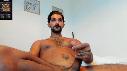 Snapshot of sexyasaf1018 chatting on 10-23-25, 03:22 Asaf online show from 10-23-25, 03:22