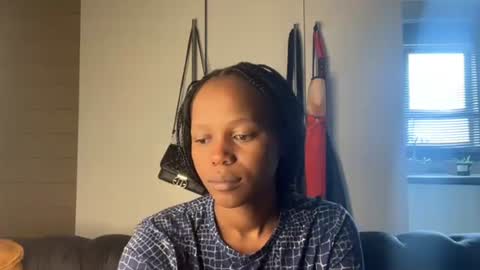 sexyasszeeee online show from 04-25-26, 11:24