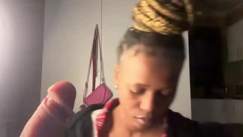 sexyasszeeee online show from 08-02-26, 04:05