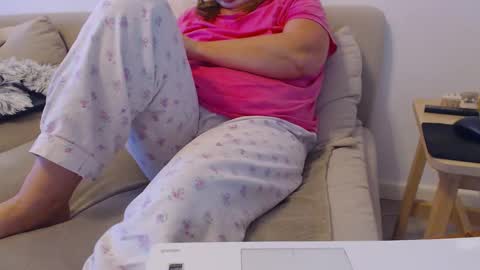 Sexyblonde4u58 online show from 02-24-25, 05:00