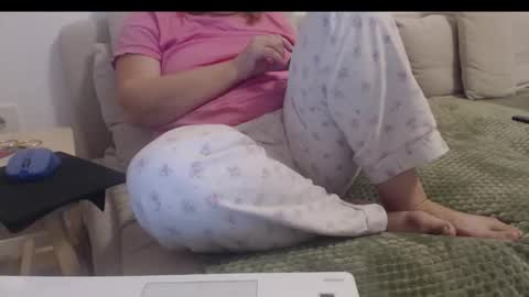 Sexyblonde4u58 online show from 11-10-25, 04:44