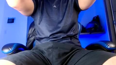 Iker online show from 06-08-26, 02:28