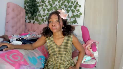 Snapshot of sexybrunnetem chatting on 01-10-25, 07:14 sofia online show from 01-10-25, 07:14