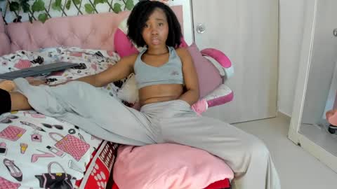 Snapshot of sexybrunnetem chatting on 01-29-25, 02:00 sofia online show from 01-29-25, 02:00