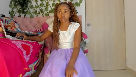 Snapshot of sexybrunnetem chatting on 02-11-25, 07:33 sofia online show from 02-11-25, 07:33