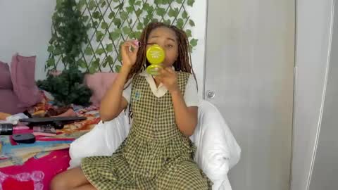 Snapshot of sexybrunnetem chatting on 02-26-25, 10:04 sofia online show from 02-26-25, 10:04