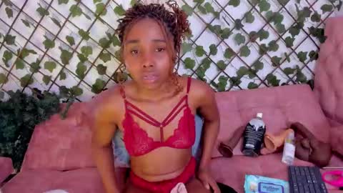 Snapshot of sexybrunnetem chatting on 10-16-25, 02:12 sofia online show from 10-16-25, 02:12