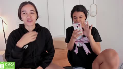 chanell and yina online show from 01-09-25, 12:41