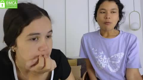 chanell and yina online show from 04-30-26, 01:39