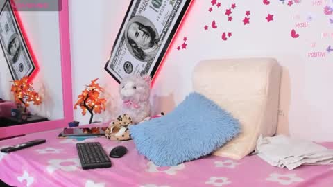 Snapshot of sexycharlottesamantha chatting on 01-31-25, 05:30 sexycharlottesamantha online show from 01-31-25, 05:30