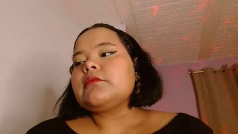 Snapshot of sexychubbyy chatting on 02-14-26, 04:31 Eva online show from 02-14-26, 04:31