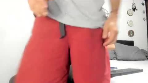 Antonioylola online show from 06-21-26, 10:51