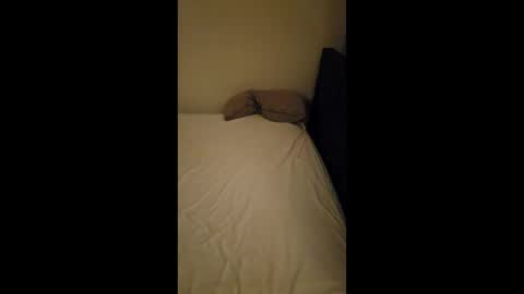 Snapshot of sexycouple1234289061 chatting on 03-25-26, 11:55 Sexy couple with a squirting lady online show from 03-25-26, 11:55