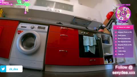 XDA   online show from 10-30-25, 12:50