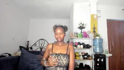 sexydoll471762 online show from 04-27-26, 06:22