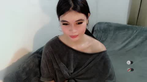 sexydollfox online show from 11-17-25, 08:09