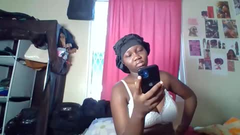 Dominah  online show from 05-01-26, 06:07