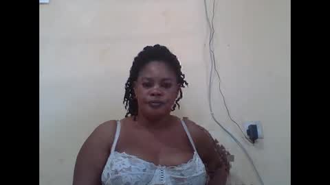 Snapshot of sexydove2 chatting on 09-21-25, 03:52 EMILY online show from 09-21-25, 03:52