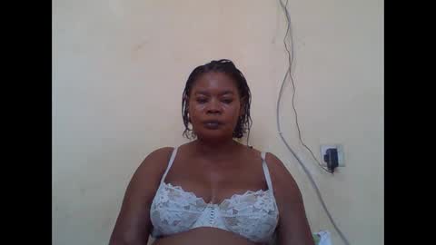 Snapshot of sexydove2 chatting on 10-02-25, 07:26 EMILY online show from 10-02-25, 07:26