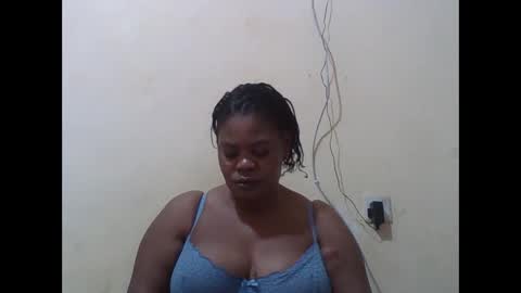 Snapshot of sexydove2 chatting on 10-07-25, 02:53 EMILY online show from 10-07-25, 02:53