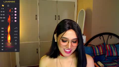 Kelly online show from 03-04-25, 03:26