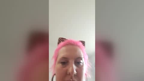 Wouldntyouliketoknow online show from 07-22-26, 01:58