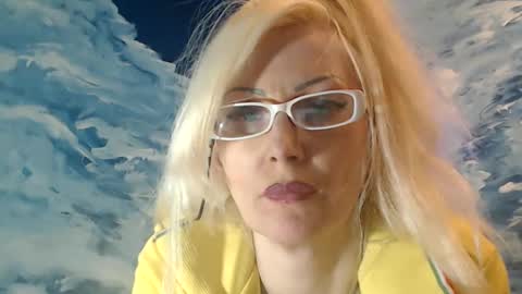 Snapshot of sexyeni chatting on 12-29-24, 03:22 ENI pvt moan your name WHEN I M NOT online you tell me in SNAPCHAT deal yes add me... FREE TWITTER magiconline101...... online show from 12-29-24, 03:22