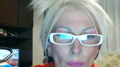 Snapshot of sexyeni chatting on 06-20-26, 10:45 ENI pvt moan your name WHEN I M NOT online you tell me in SNAPCHAT deal yes add me... FREE TWITTER magiconline101...... online show from 06-20-26, 10:45