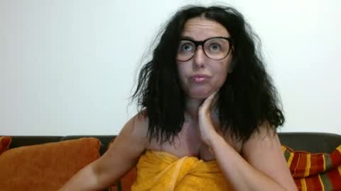 Eva online show from 06-20-26, 11:24