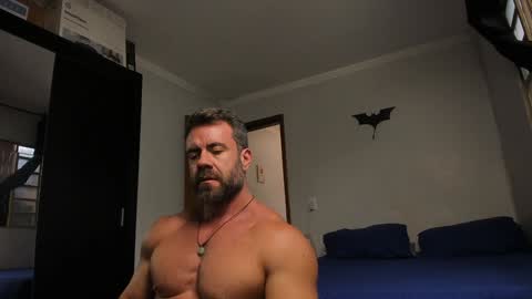 Snapshot of sexyflightz chatting on 12-13-24, 07:32 chris online show from 12-13-24, 07:32