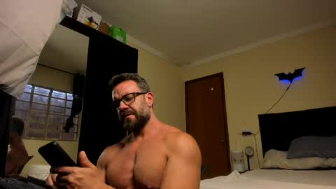 Snapshot of sexyflightz chatting on 10-03-25, 04:26 chris online show from 10-03-25, 04:26