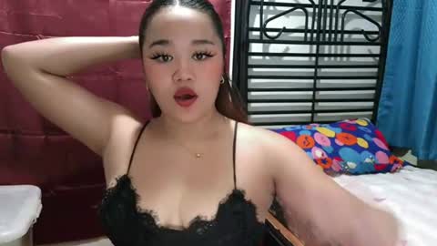 Snapshot of sexyheartyy chatting on 07-07-26, 06:05 Heart online show from 07-07-26, 06:05