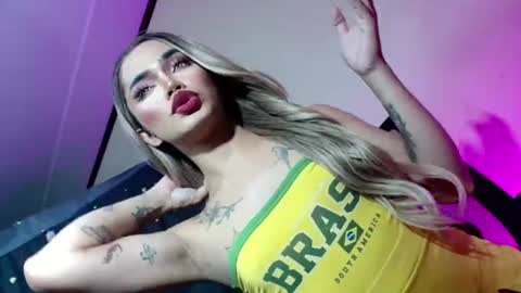 sexyhotbabe18 online show from 06-22-26, 07:33