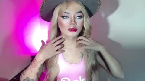 sexyhotbabe18 online show from 07-05-26, 01:01