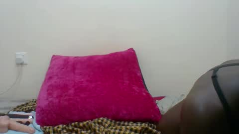 Snapshot of sexyhotgal4 chatting on 09-12-25, 09:53 MARGARET online show from 09-12-25, 09:53