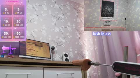 Snapshot of sexyhottease69 chatting on 03-12-25, 11:09 Flavia online show from 03-12-25, 11:09