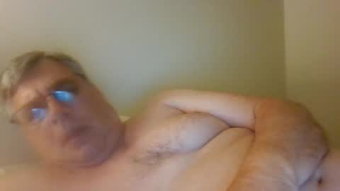chris online show from 06-12-26, 03:05
